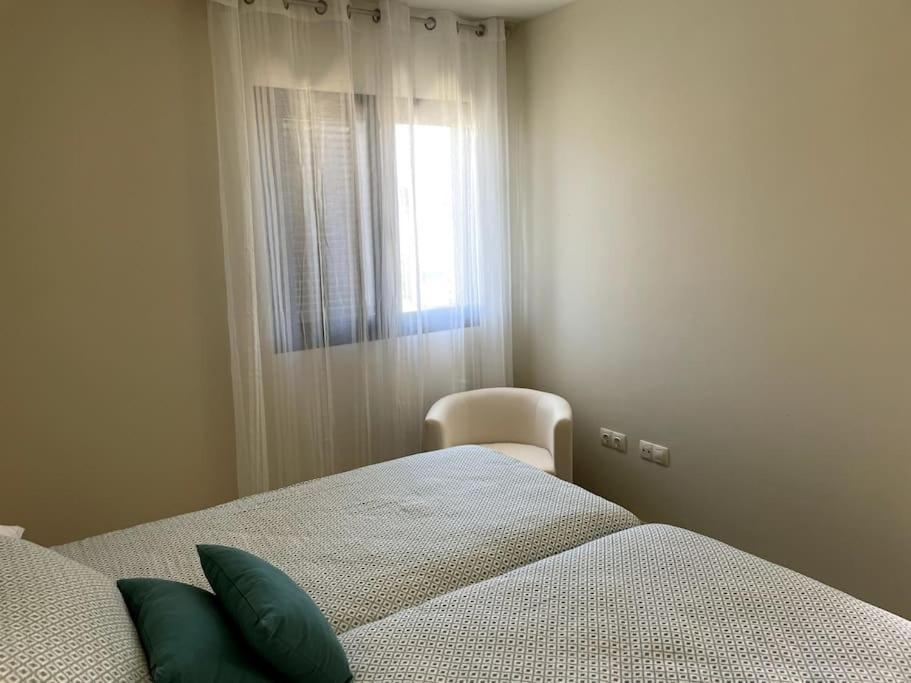 Vivienda Adosada En Castillo, カレタ・デ・フステ エクステリア 写真