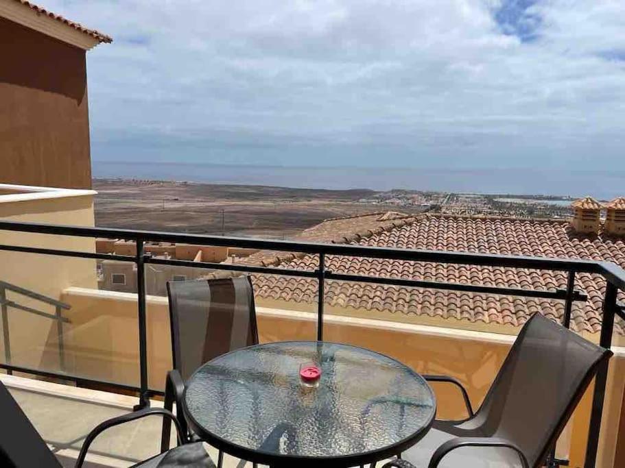 Vivienda Adosada En Castillo, カレタ・デ・フステ エクステリア 写真