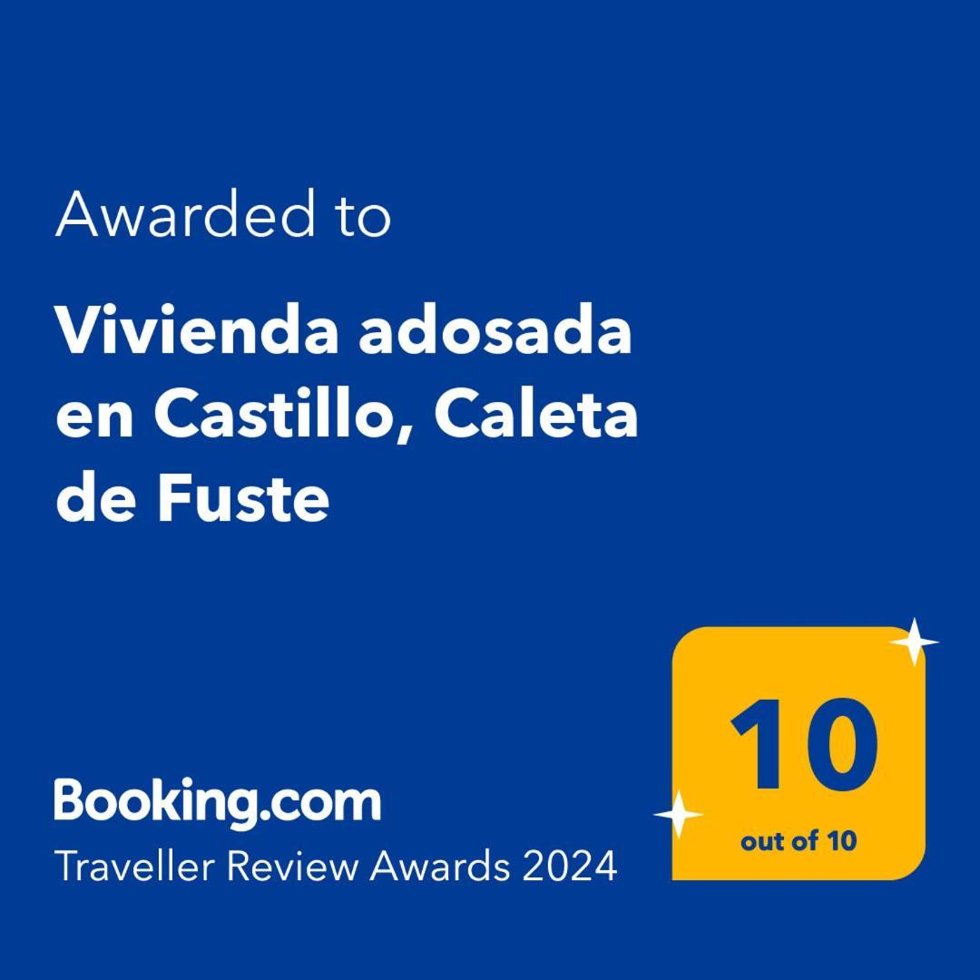 Vivienda Adosada En Castillo, カレタ・デ・フステ エクステリア 写真